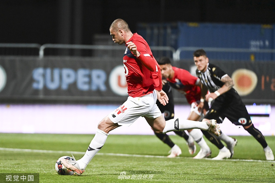 包含那不勒斯发布备战花絮,加时末段完成体检,法甲任务艰巨,球队文化再被提及的词条 包含那不勒斯发布备战花絮,加时末段完成体检,法甲任务艰巨,球队文化再被提及的词条