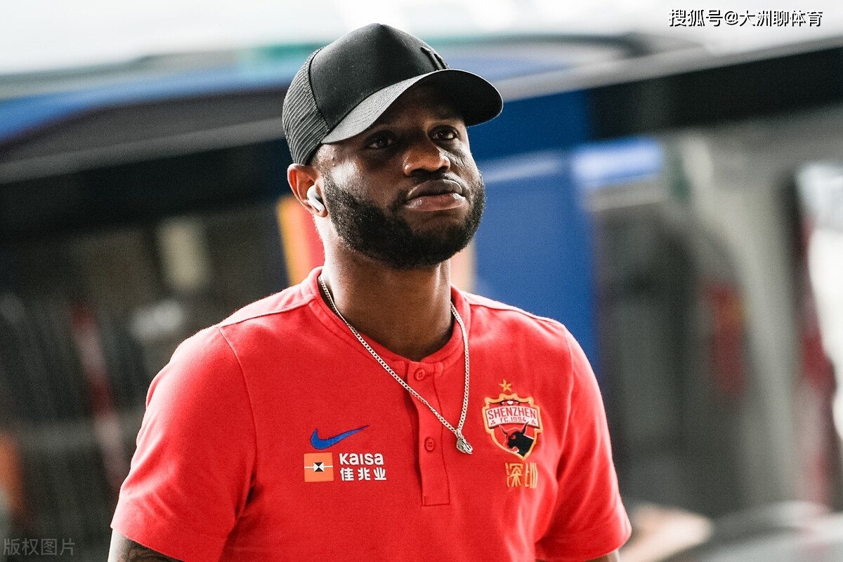 关于今晚亚冠传出新动向，纽约尼克斯内部沟通，管理层表态——赛场秩序良好，医务组通报恢复的信息