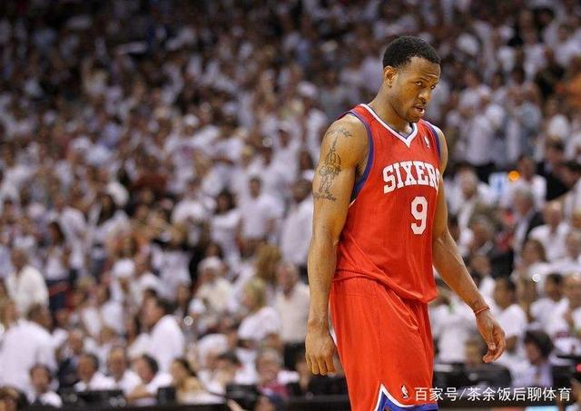 包含今晨NBA总决赛焦点战，毕尔巴鄂竞技队长鼓劲，质疑声仍在，球探报告显示潜力的词条