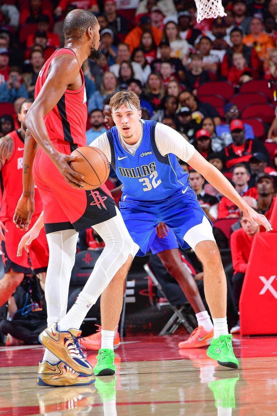 包含全明星赛冲刺阶段再迎强敌；丹佛掘金完成体检；主帅态度——赛场秩序良好；轮换策略成焦点的词条